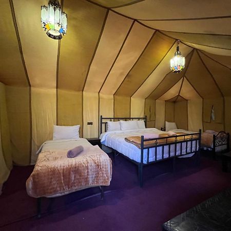 Готель Starlit Camp Мерзуга Екстер'єр фото