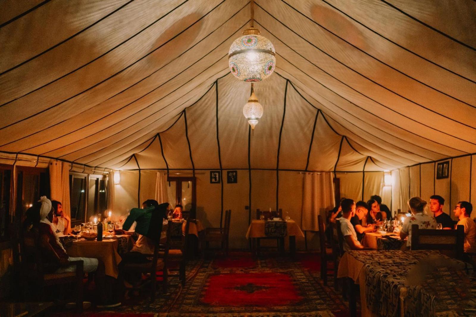 Готель Starlit Camp Мерзуга Екстер'єр фото