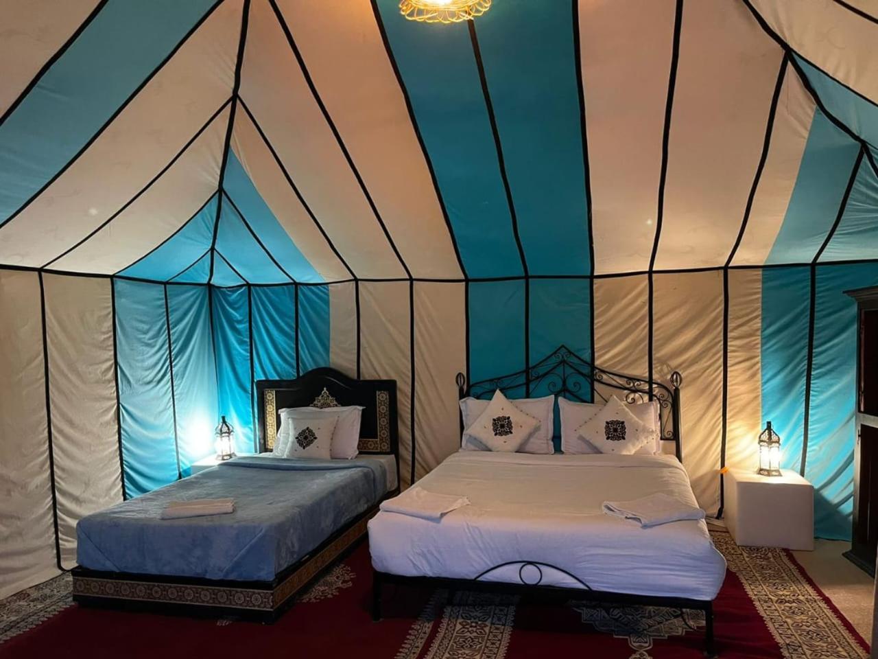 Готель Starlit Camp Мерзуга Екстер'єр фото