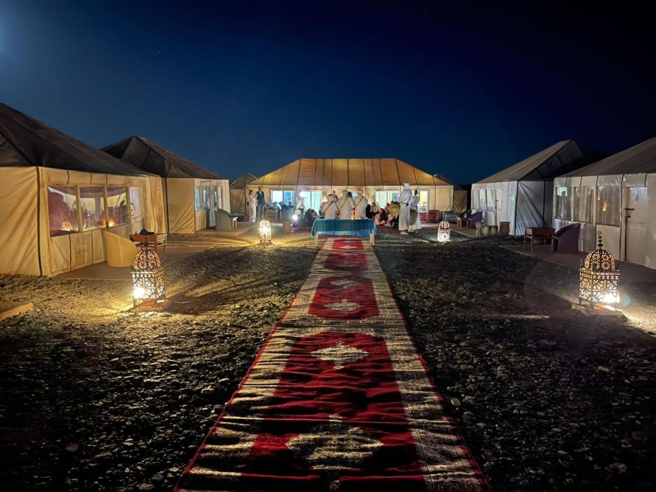 Готель Starlit Camp Мерзуга Екстер'єр фото